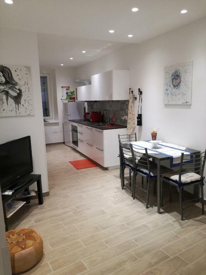 Casa Giuliana Leilighet Trieste Eksteriør bilde